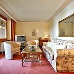 Yachthotel Chiemsee Gmbh