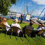 Yachthotel Chiemsee Gmbh Hotel Prien am Chiemsee