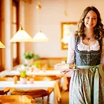Hotel Yachthotel Chiemsee Gmbh 4*