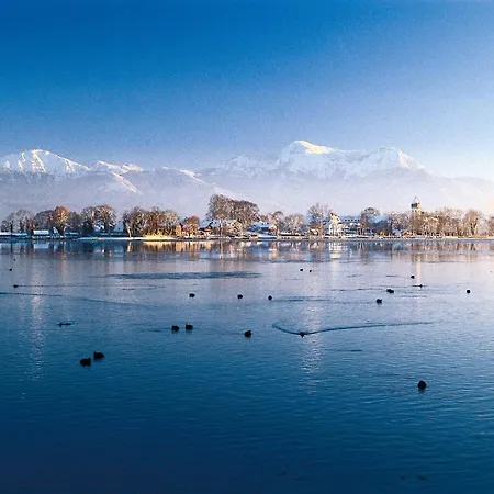 Yachthotel Chiemsee Gmbh Hotel 4*