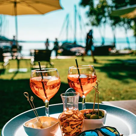 Yachthotel Chiemsee Gmbh 4* Prien am Chiemsee