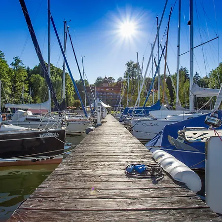 Yachthotel Chiemsee Gmbh 4* Prien am Chiemsee