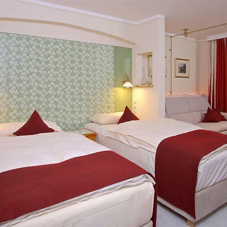 Yachthotel Chiemsee Gmbh 4* Prien am Chiemsee