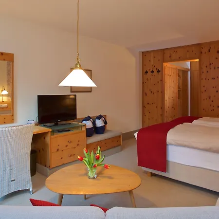 Yachthotel Chiemsee Gmbh