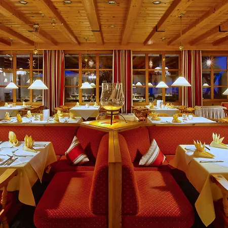 Yachthotel Chiemsee Gmbh 4*