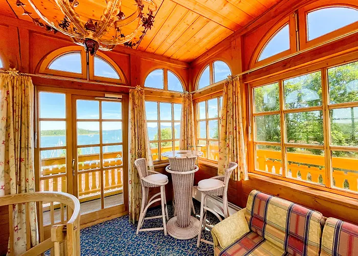 Yachthotel Chiemsee Gmbh Hotel 4*
