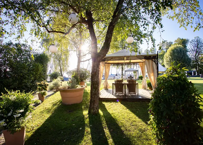 Yachthotel Chiemsee Gmbh 4* Prien am Chiemsee