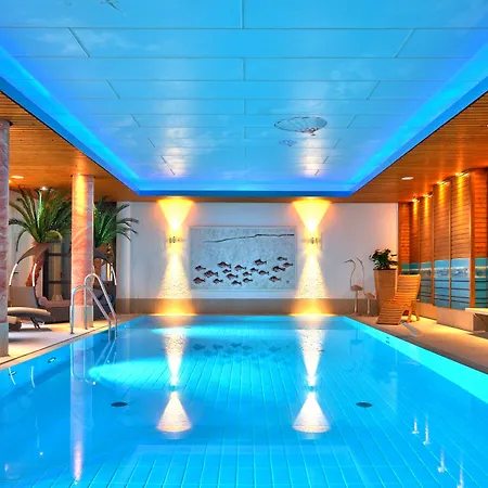 酒店 Yachthotel Chiemsee Gmbh