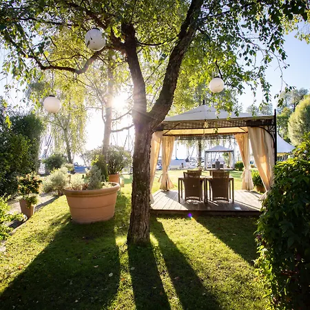 Yachthotel Chiemsee Gmbh 4* Prien am Chiemsee
