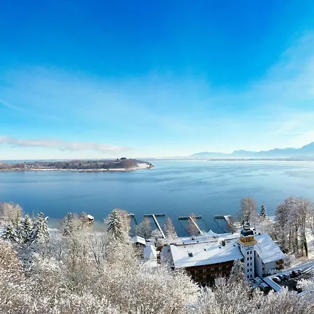 Yachthotel Chiemsee Gmbh Hotel Prien