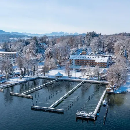 Yachthotel Chiemsee Gmbh 4* Prien am Chiemsee