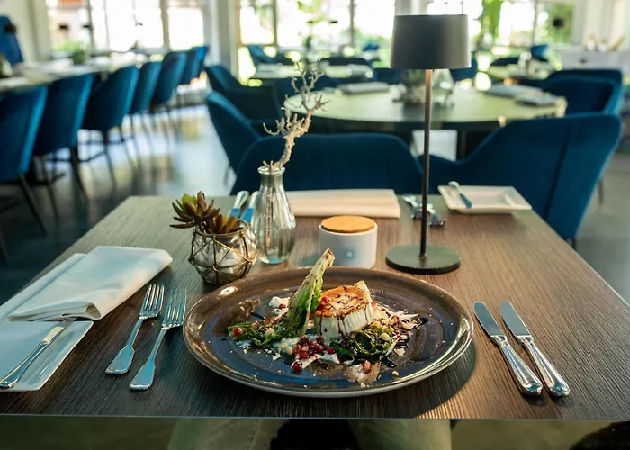 Yachthotel Chiemsee Gmbh מלון פרין אם קימזה