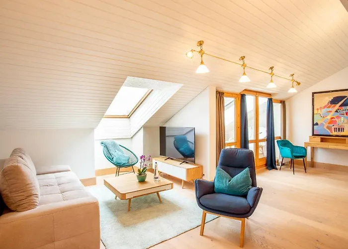 Yachthotel Chiemsee Gmbh Prien