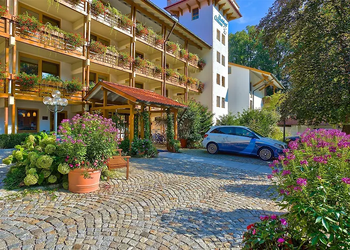 Yachthotel Chiemsee Gmbh 4* Prien
