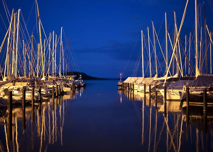Yachthotel Chiemsee Gmbh Prien am Chiemsee