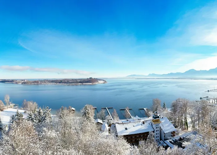 Yachthotel Chiemsee Gmbh Hotel Prien